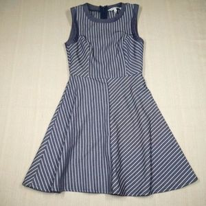 BCBGeneration Dress Women's Size 0 Blue Striped Sleevless Cocktail